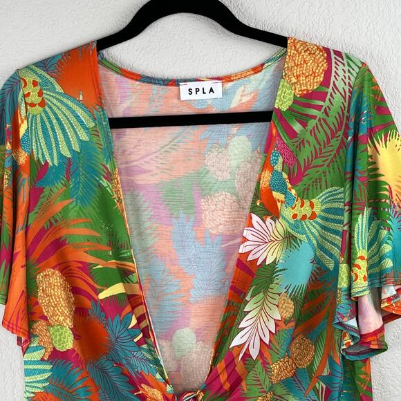 Green Multicolor Tropical Print Tie Front Flutter Sleeve Cropped Top Plus 1X NWT - Picture 5 of 13